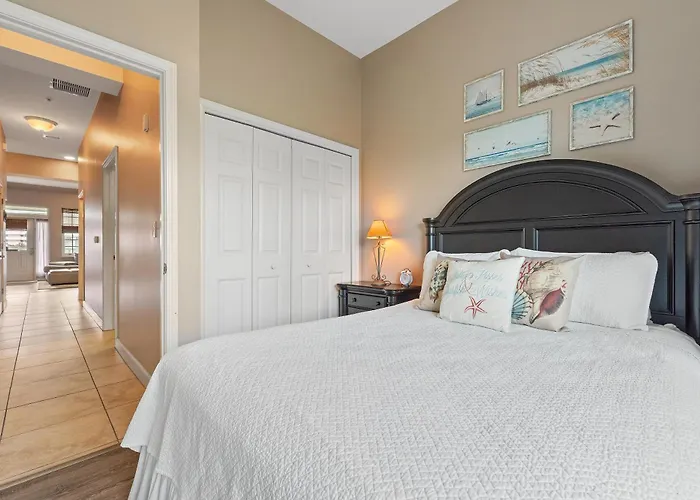 Villagio C246 Pensacola